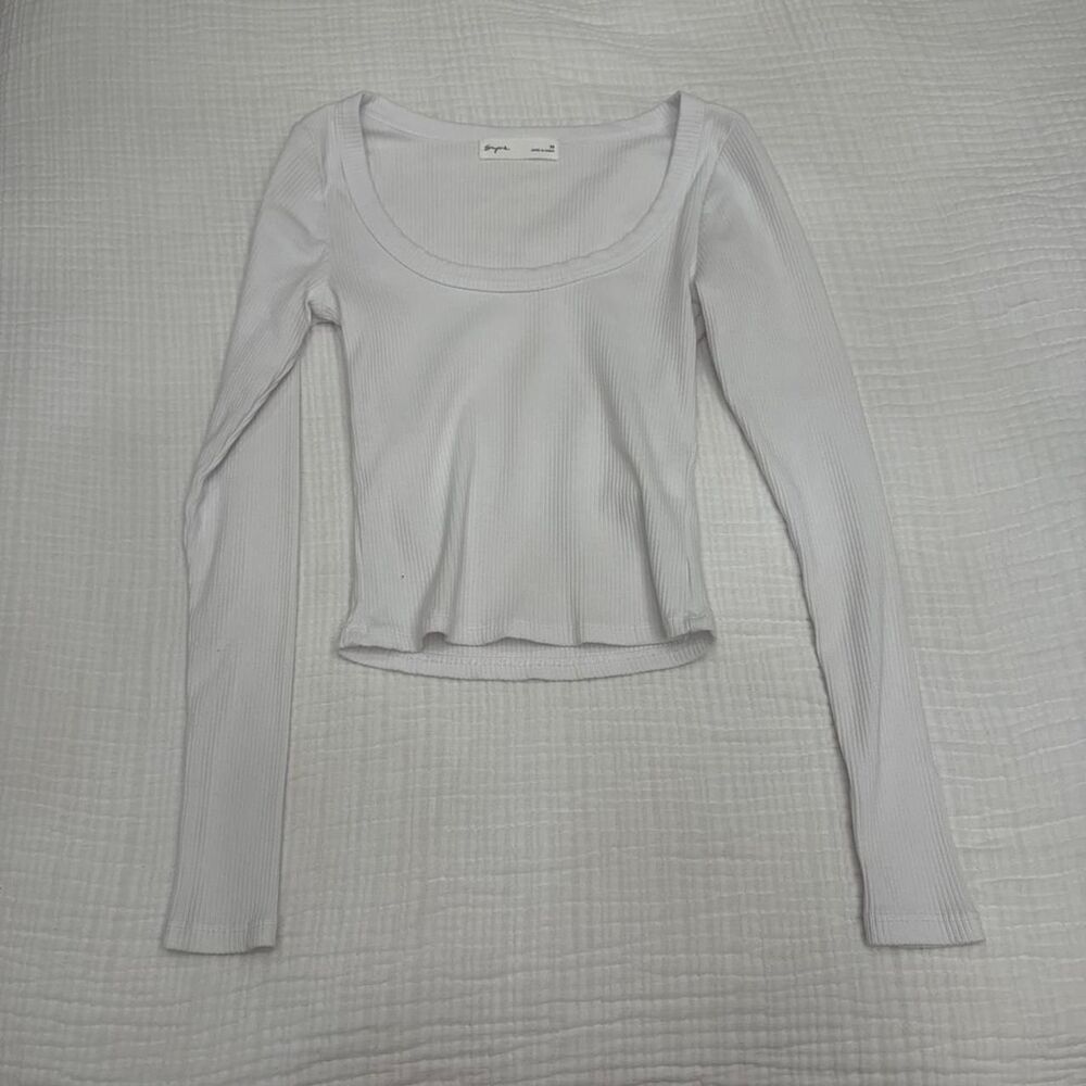supré white scoop neck long sleeve top